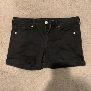 Black Mid-Rise American Eagle Shorts
